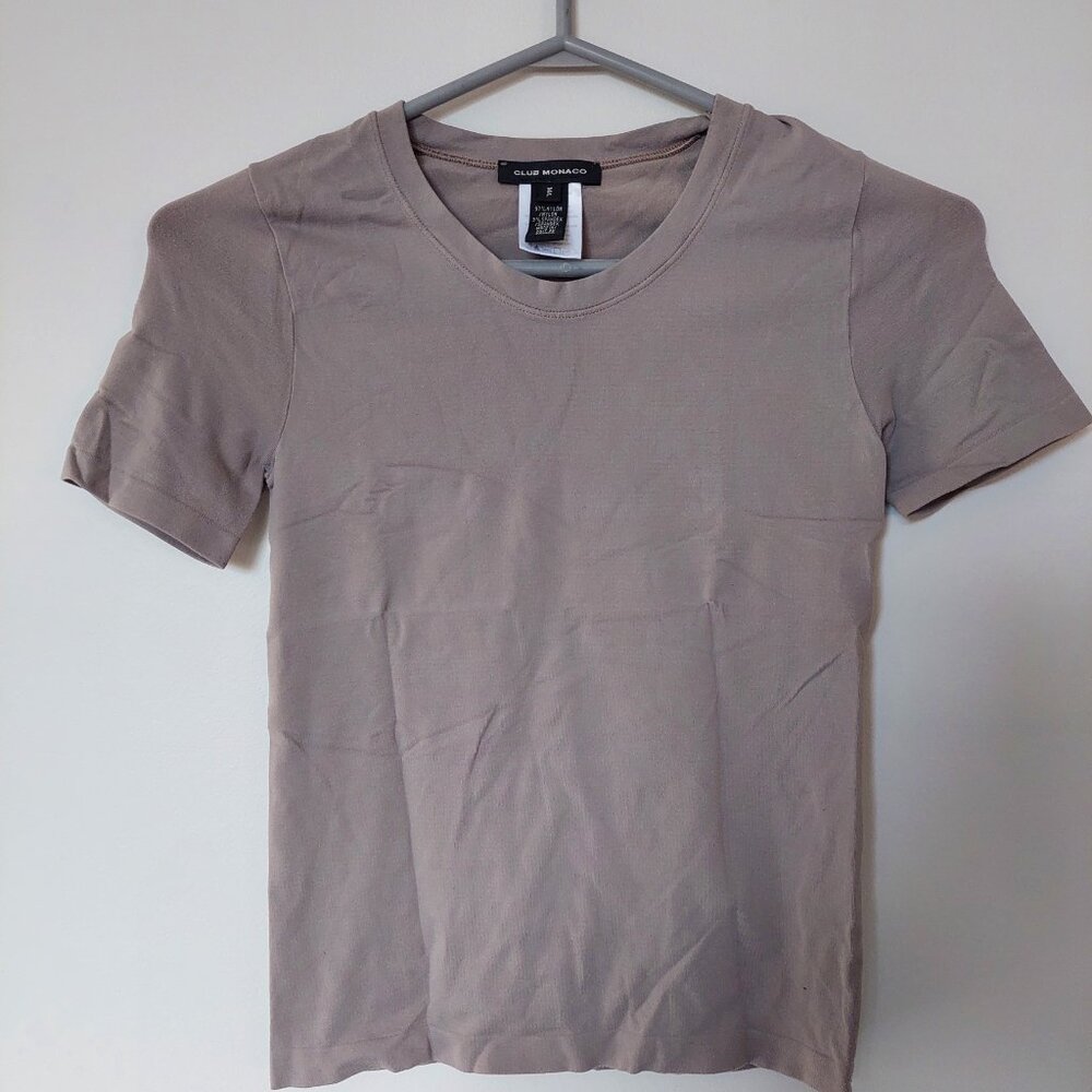 Club Monaco Taupe Cropped Girls T-shirt (Size M/L) Stretch